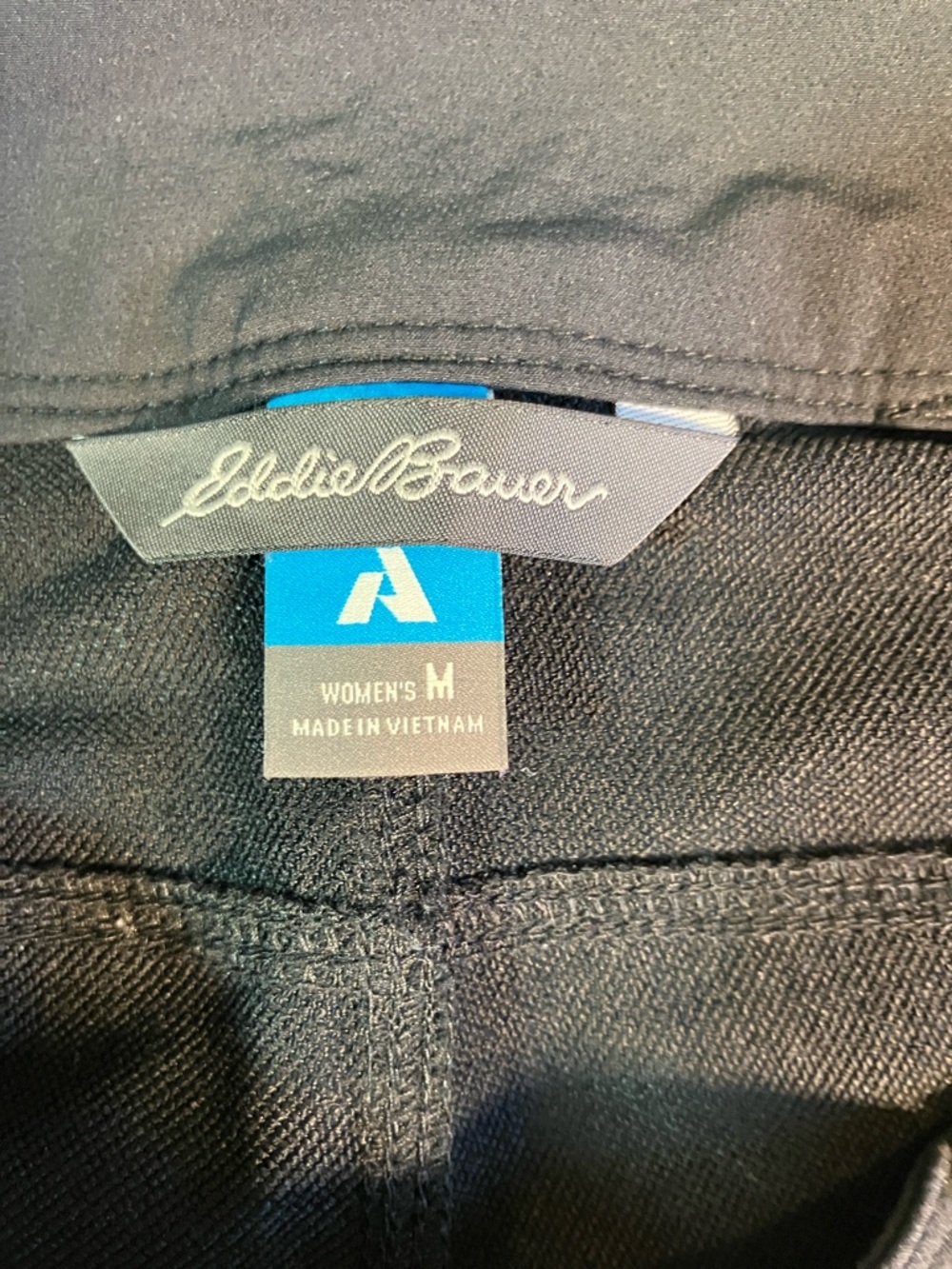 Eddie Bauer women’s First Ascent black Alpine Guide Pro pants - Picture 3 of 9